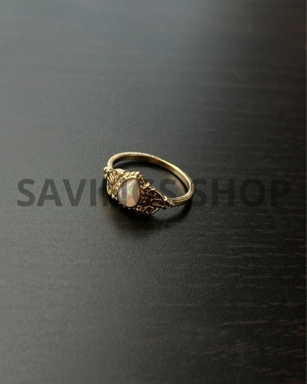 Anello "Lacrima di Luna"