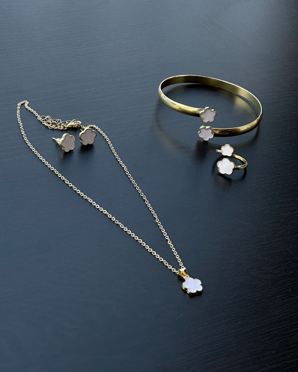 Set Gioielli "Fortuna Perlata"